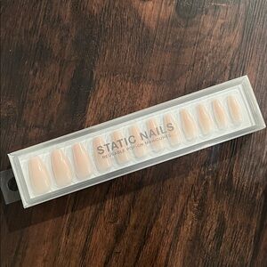 Static Nails Stick reusable pop on manicures, baby love, long coffin, New